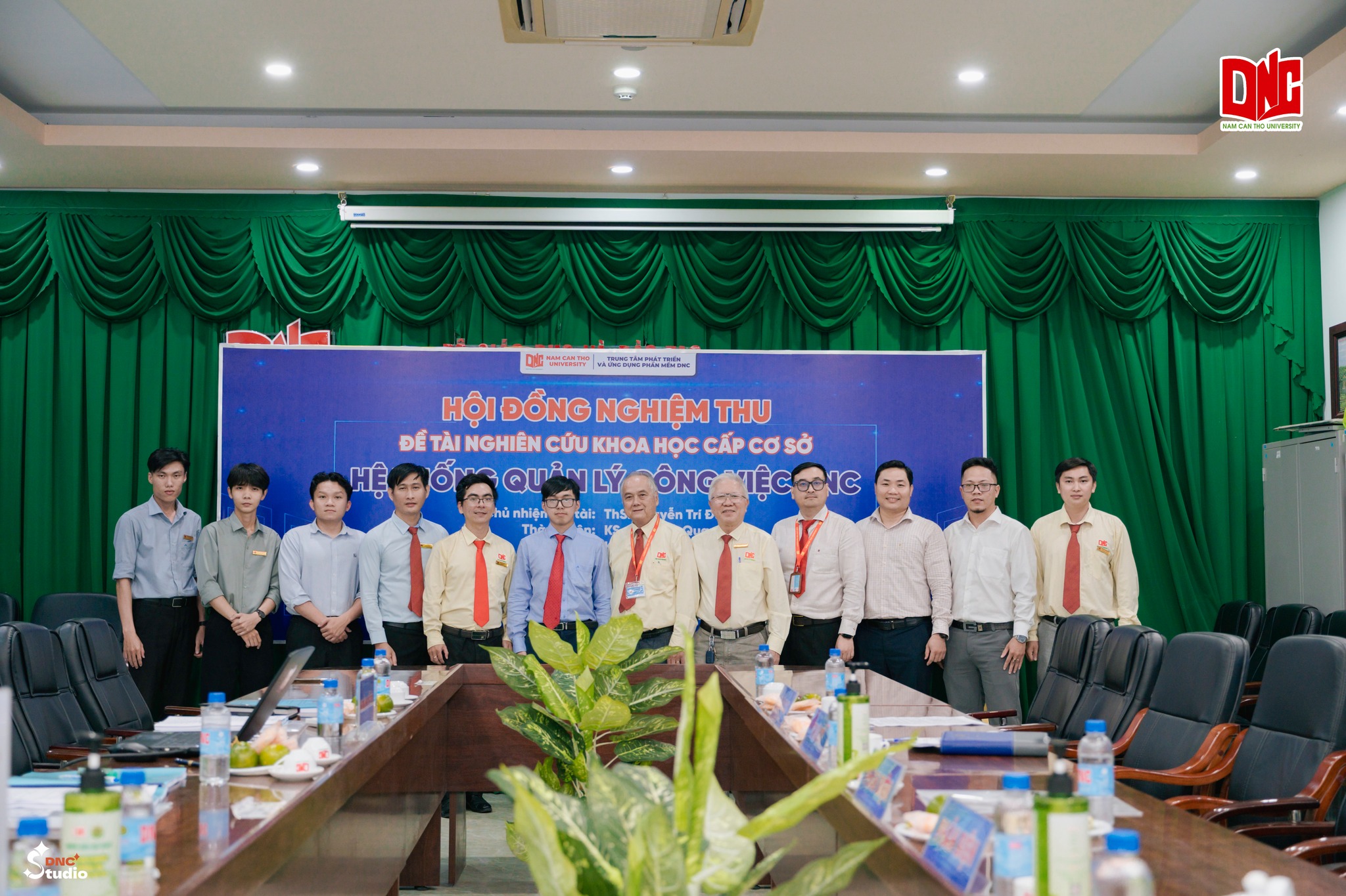 Hội đồng nghiệm thu đề tài nghiên cứu khoa học